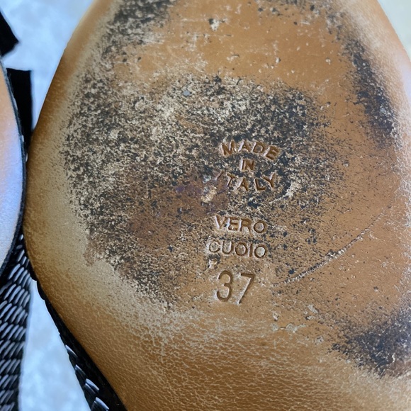 Moschino Made in Italy Sequence Black Round Toe Shoes with Bow. Size 7 … - Picture 7 of 7